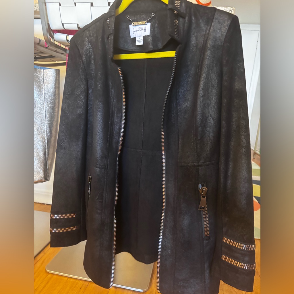 Joseph Ribkoff Black Suede Jacket With Zipper Detailing Size S